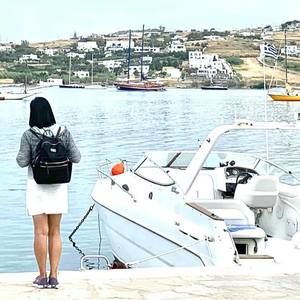 Meet your Posher, Nida